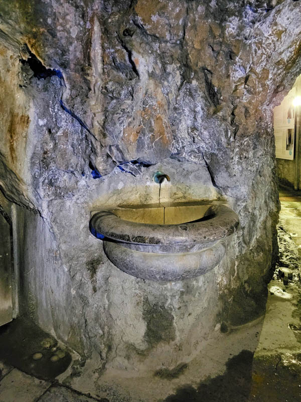 Taminaschlucht @ Bad Ragaz, Zwitserland Taminaschlucht @ Bad Ragaz, Zwitserland